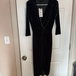 Zara emerald green Velvet Long Sleeve Dress